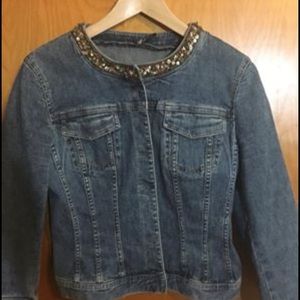 Jean jacket 💛 Tahari